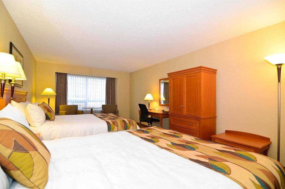 Best Western Plus Calgary Centre Inn Ngoại thất bức ảnh