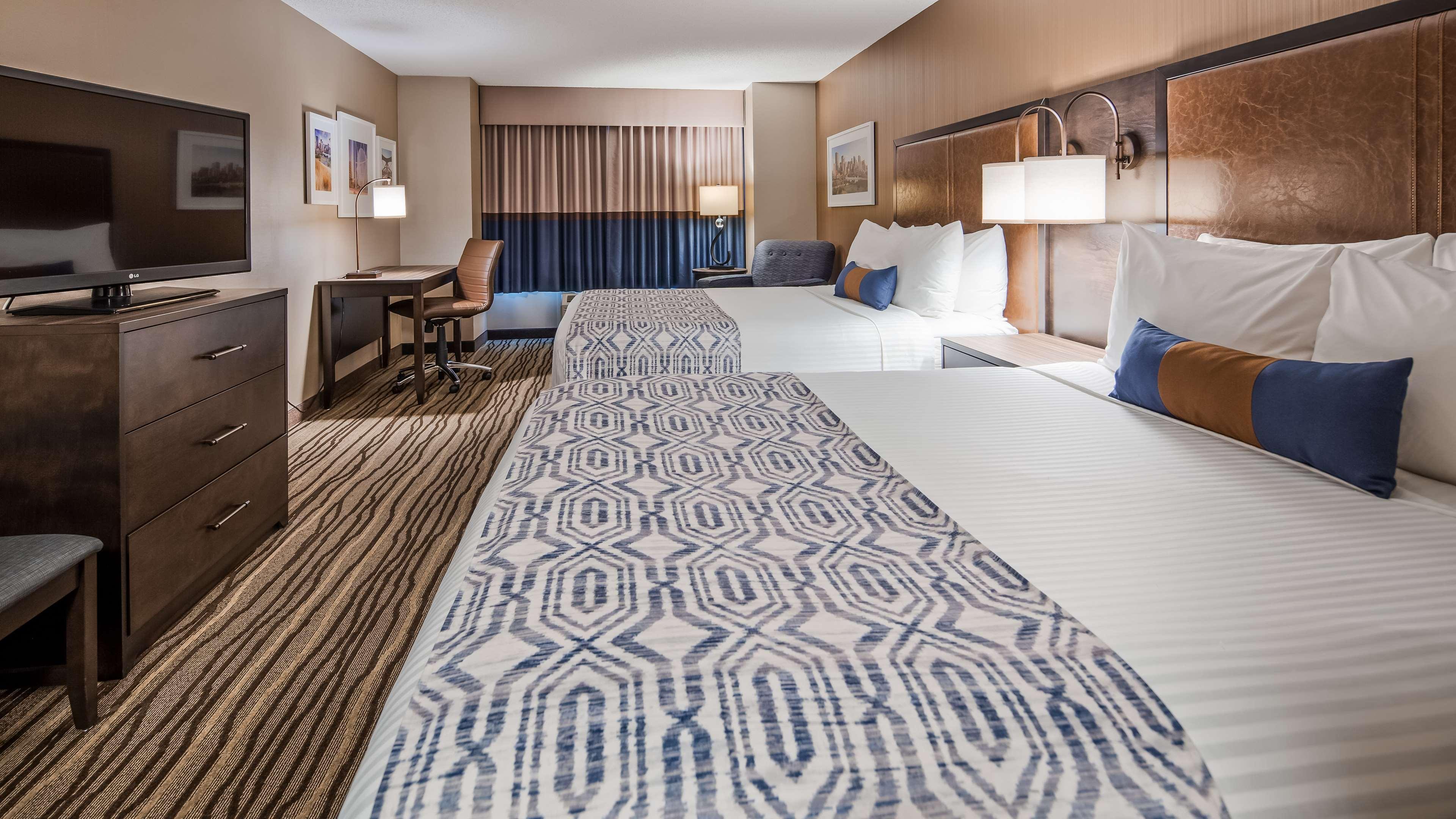 Best Western Plus Calgary Centre Inn Ngoại thất bức ảnh